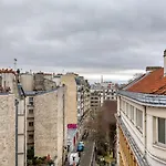 On Room Last Floor - Batignolles