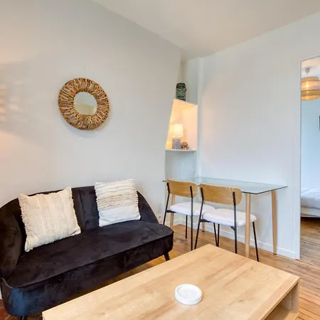 On Last Floor - Batignolles *
